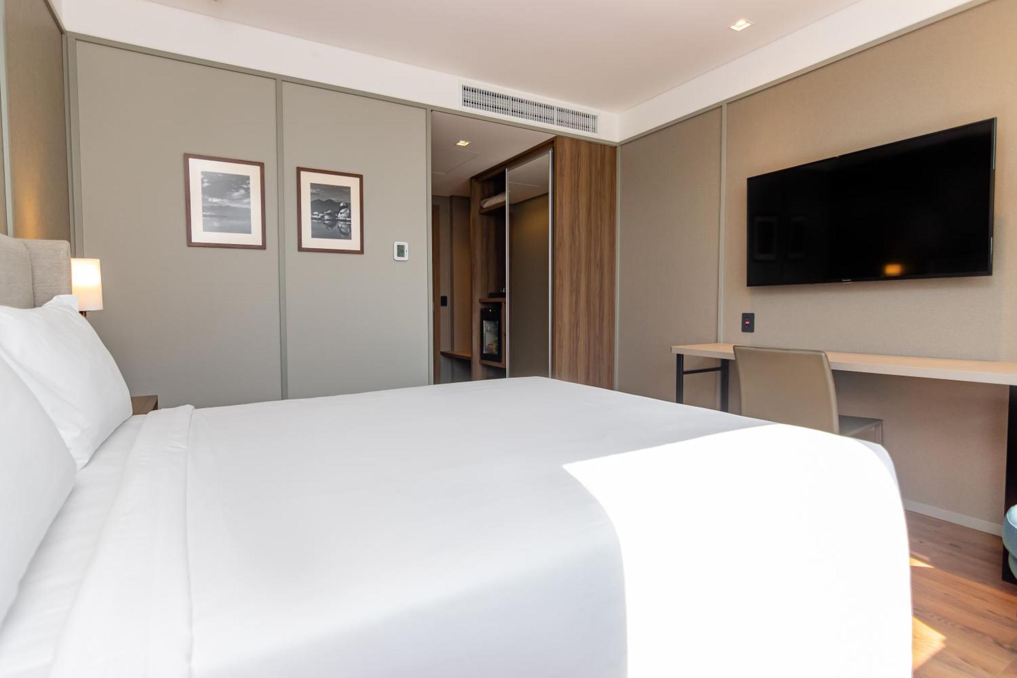 K-Platz Hotel Sao Jose  Bagian luar foto